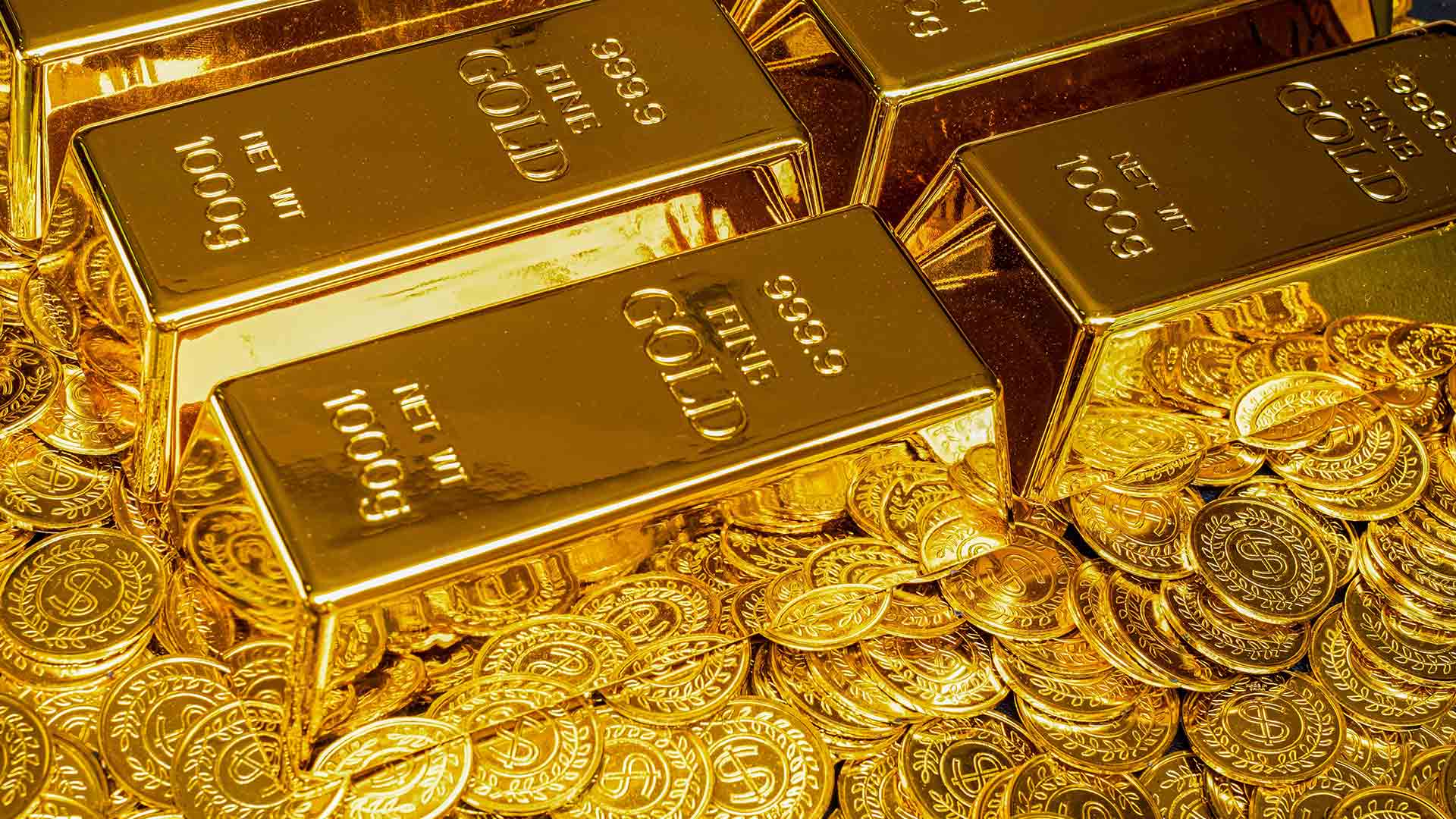 Gold Recovers Near $4,400, Is the Rally Just a Correction?