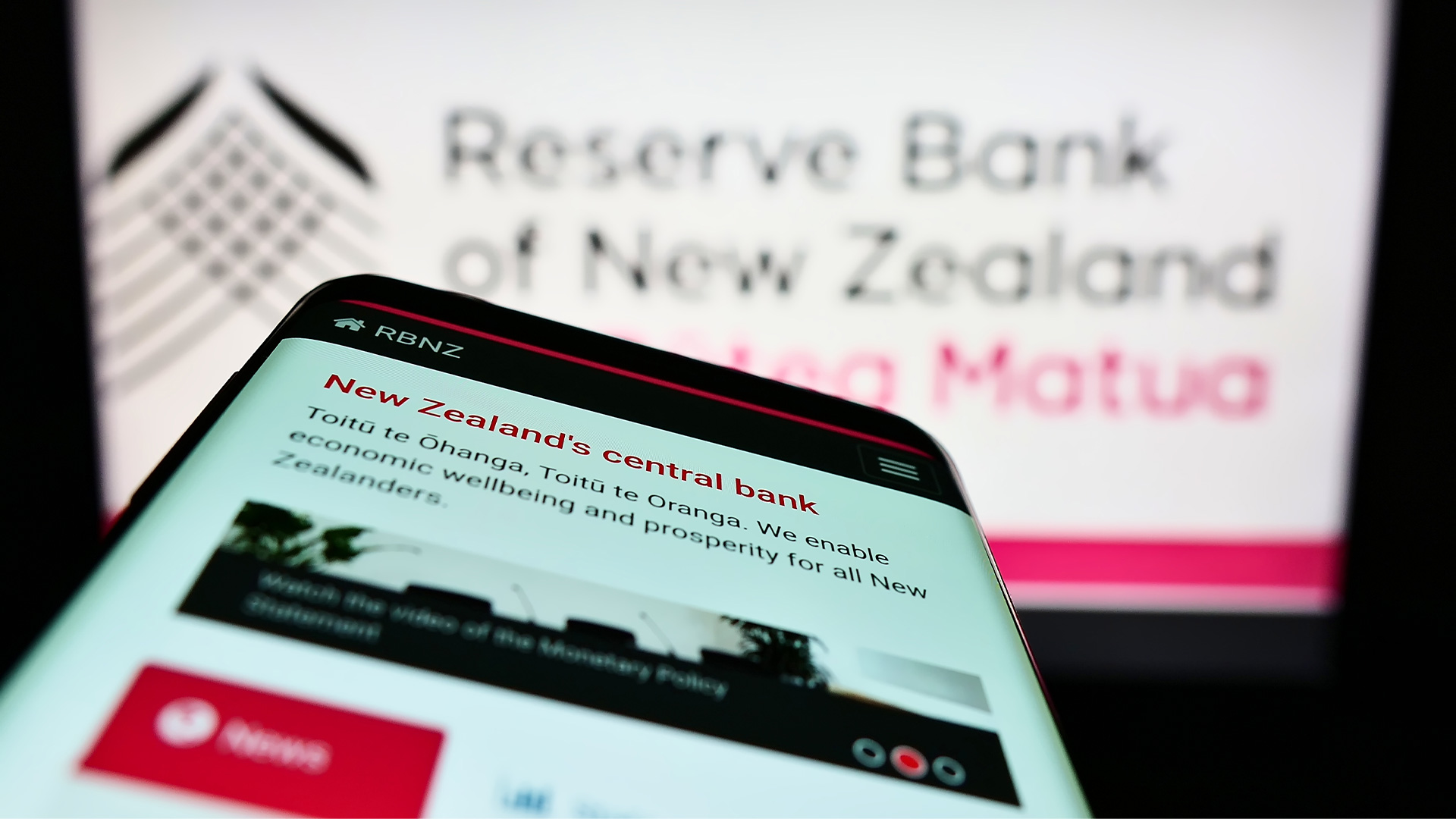 July Meeting: RBNZ interest rate decision likely to maintain 3.25% rate as cautious outlook persists